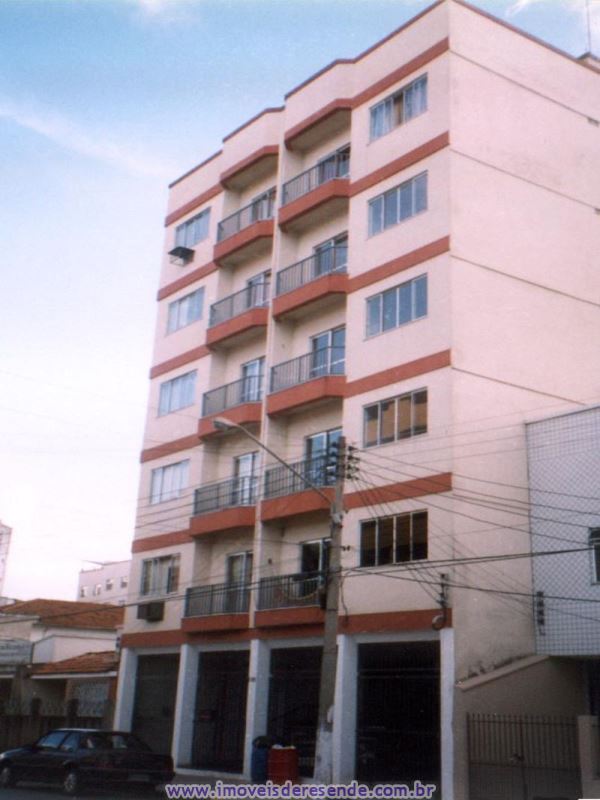 Apartamento para Alugar no Comercial em Resende RJ